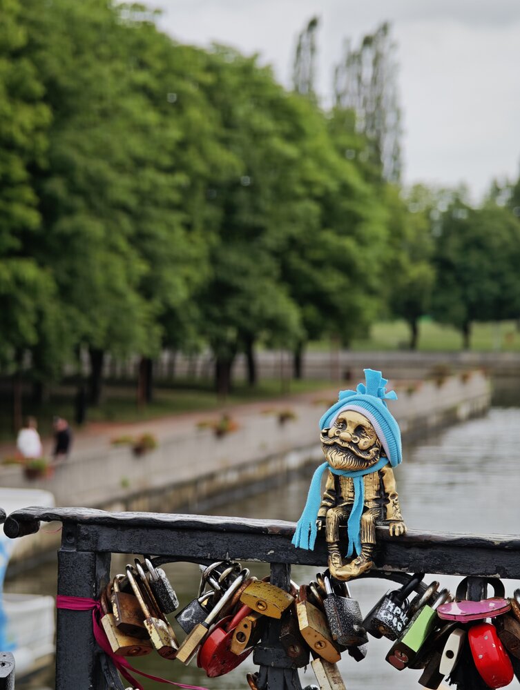Хомлин Дедушка на медовом мосту
