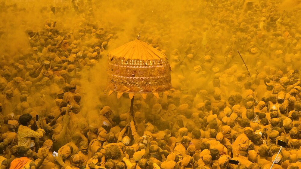 The Golden Yellow Storm of Faith..!!