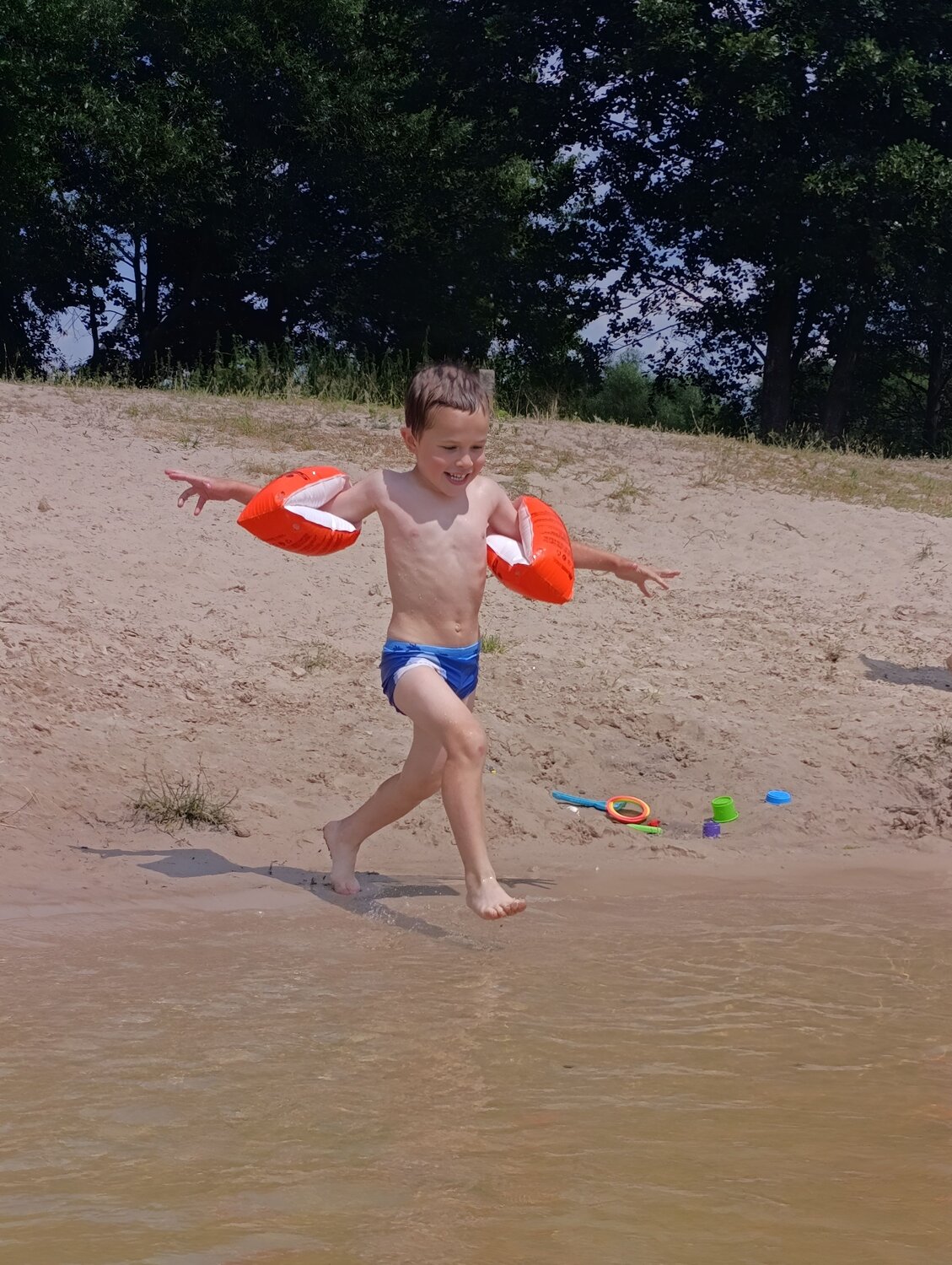 Photo #13832695