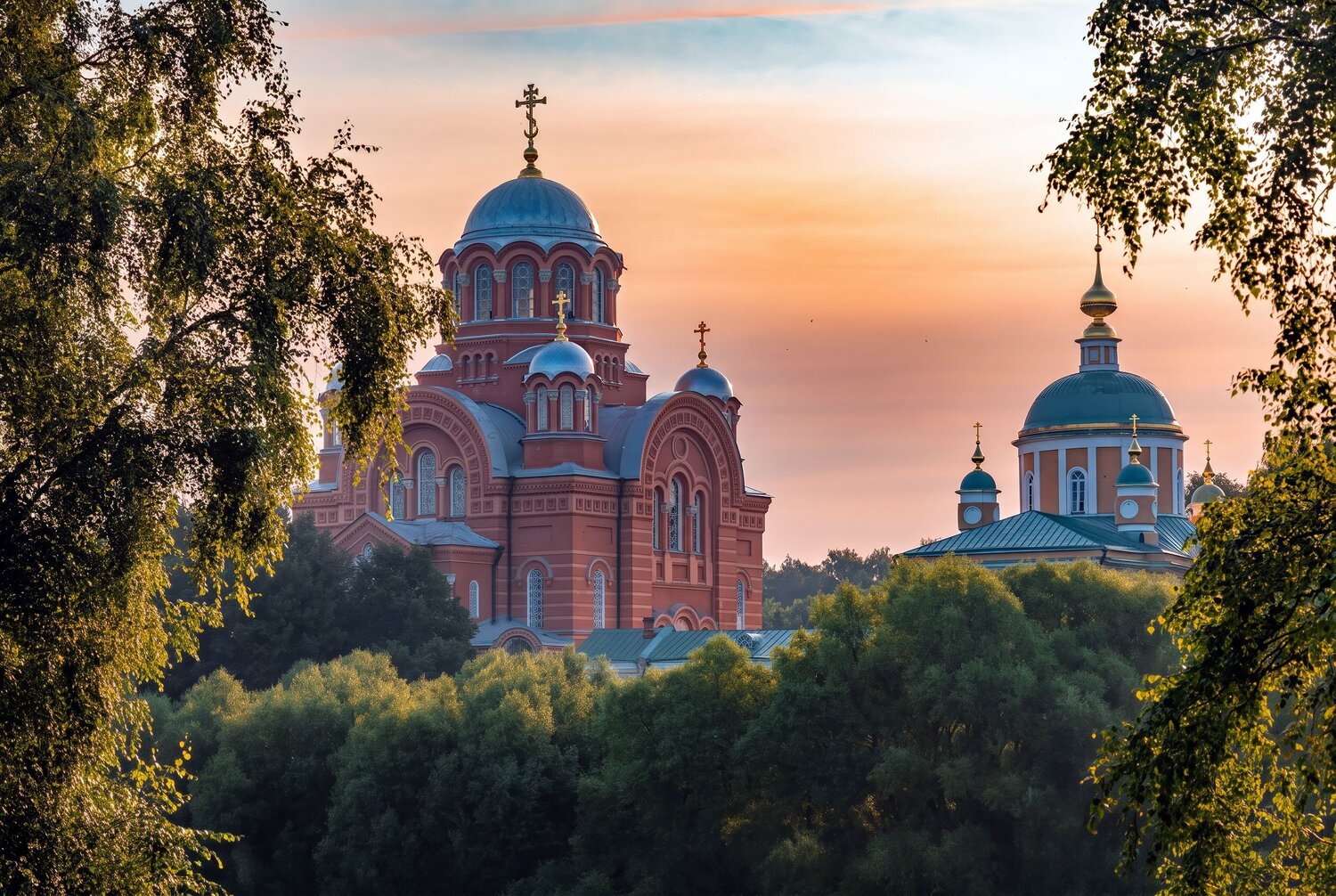 Июль над монастырём.