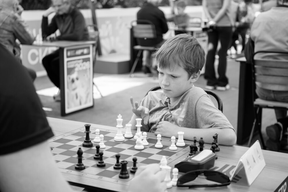 Черно-белый разговор
