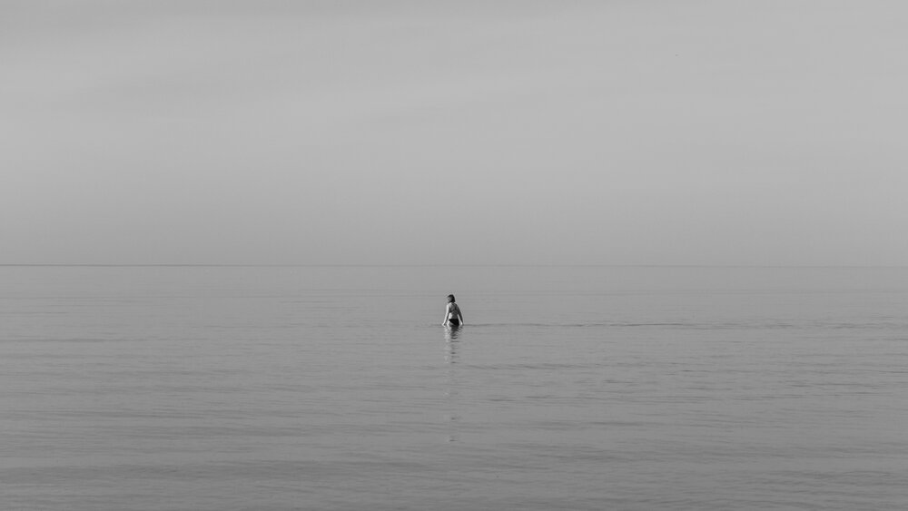 Один в море