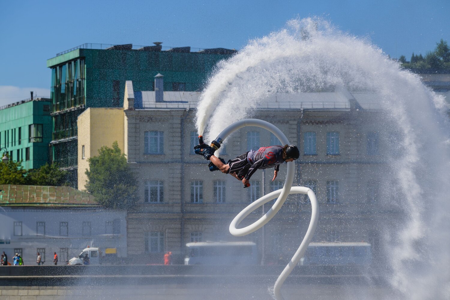 Photo #13865389