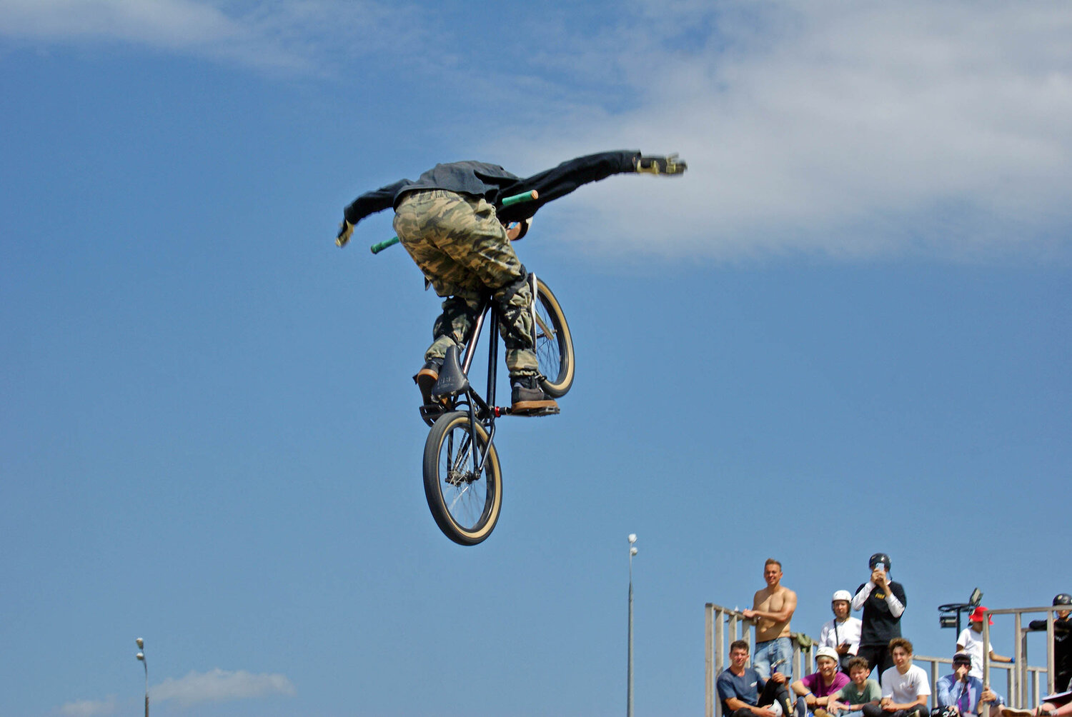 Photo #13869690
