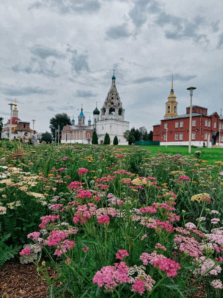 Коломенские цветы