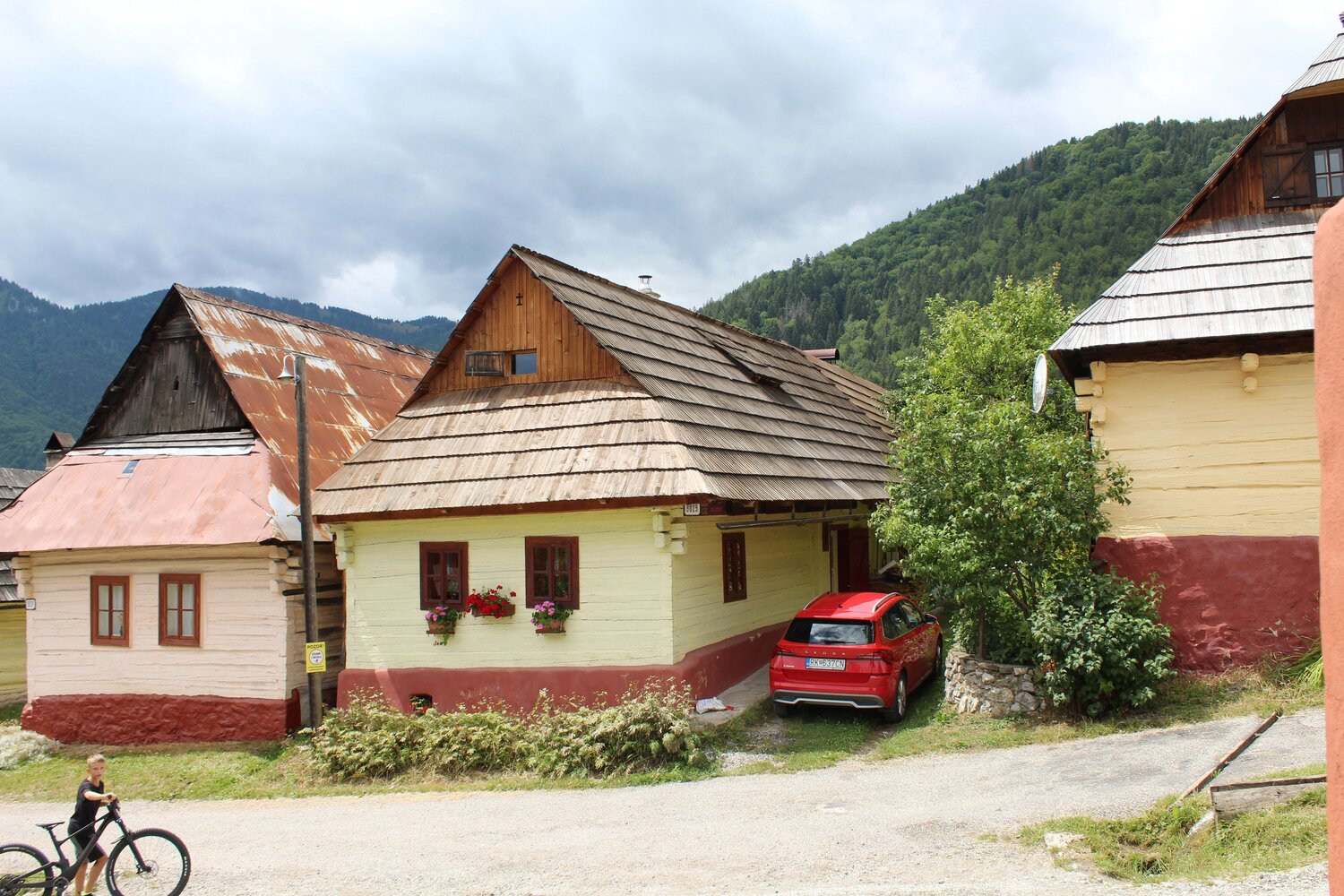 Photo #13880663
