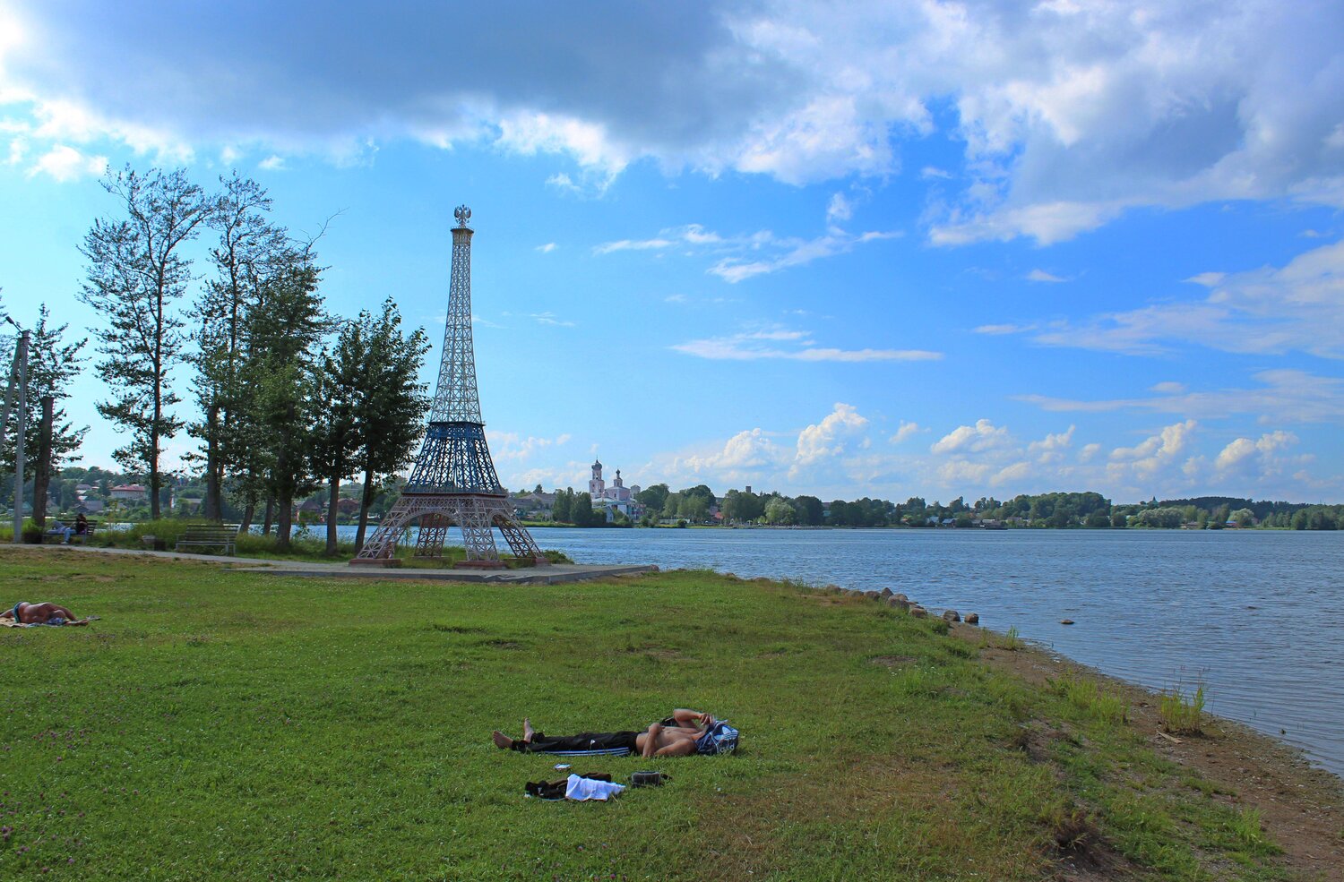 Photo #13880742