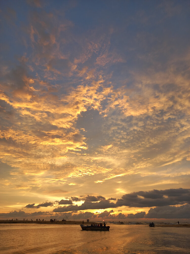 Photograph by Thilantha Abeysinghe