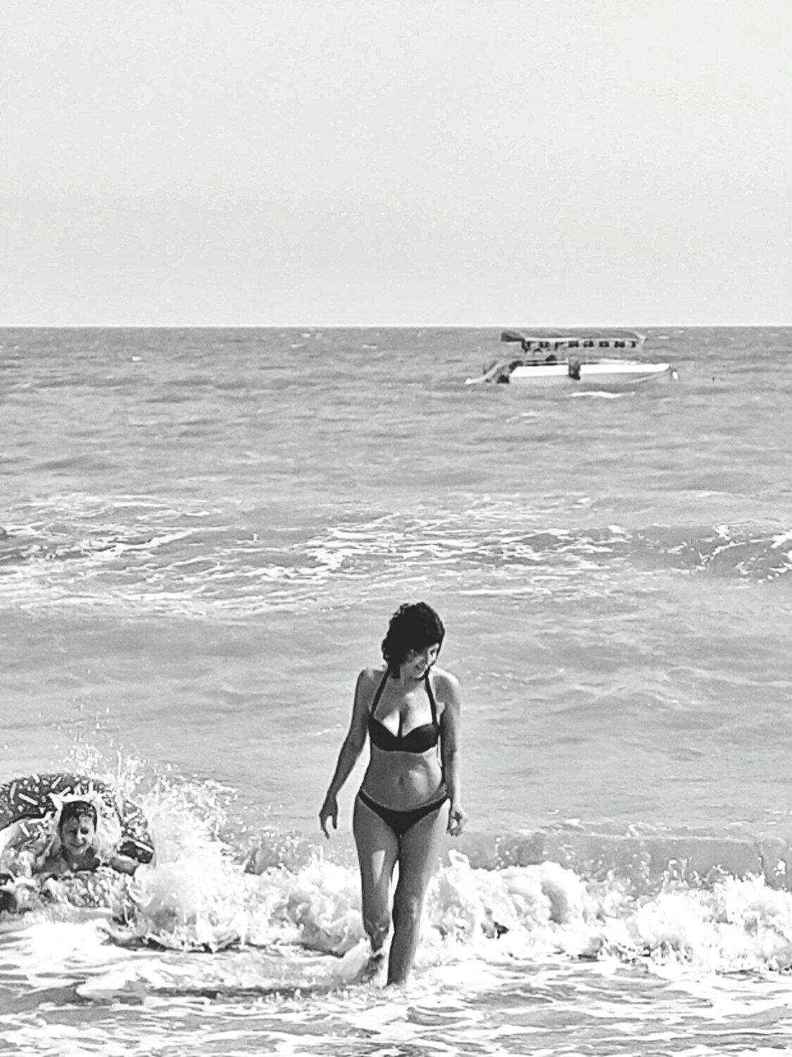 Photo #13894108