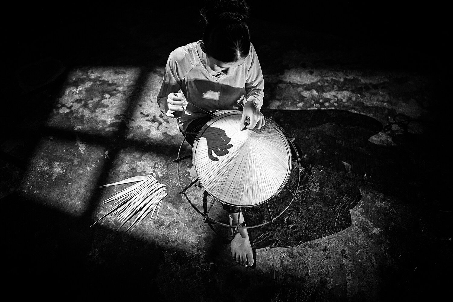 The artisan\'s hands