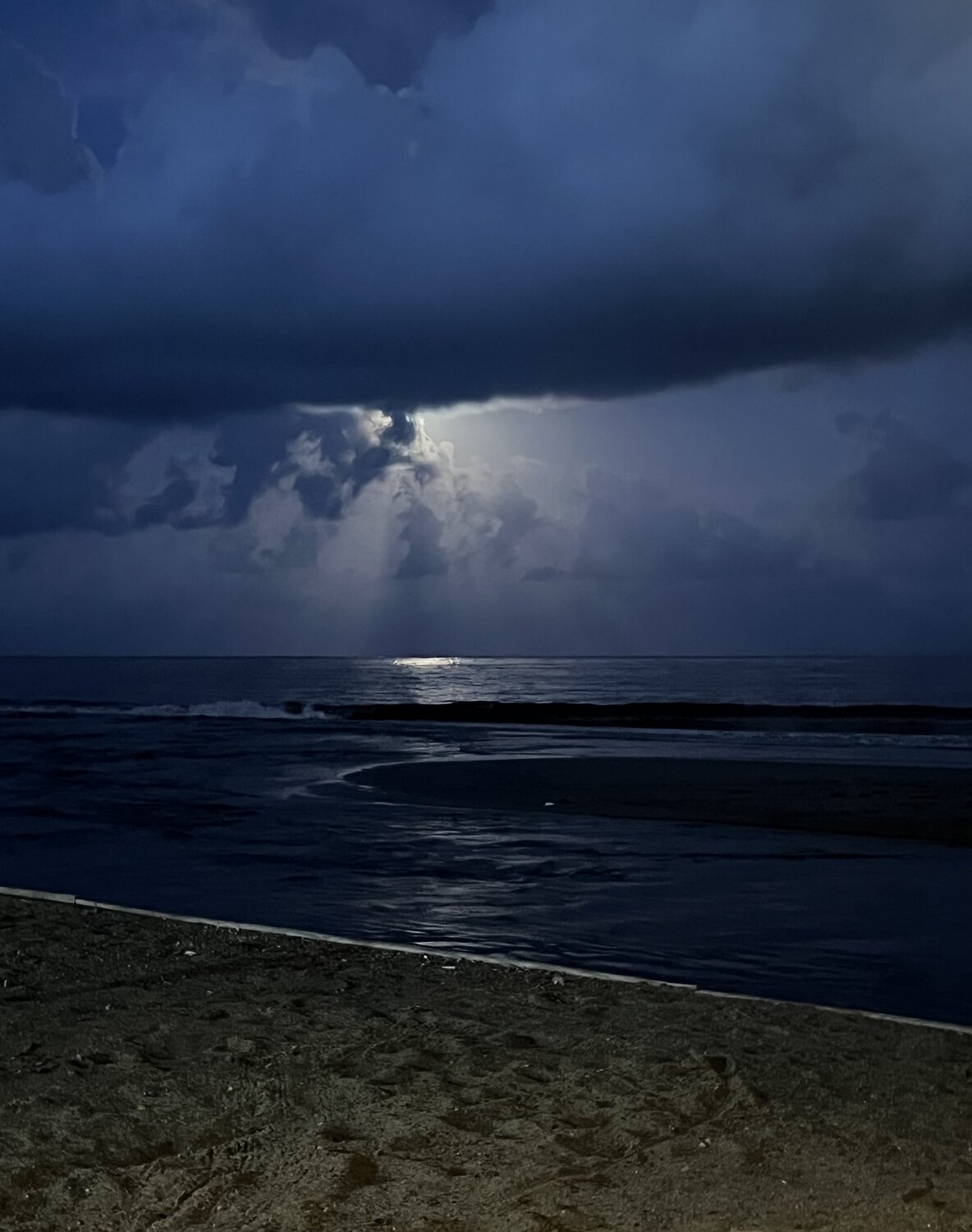 Cuando la luz decide abrirse camino