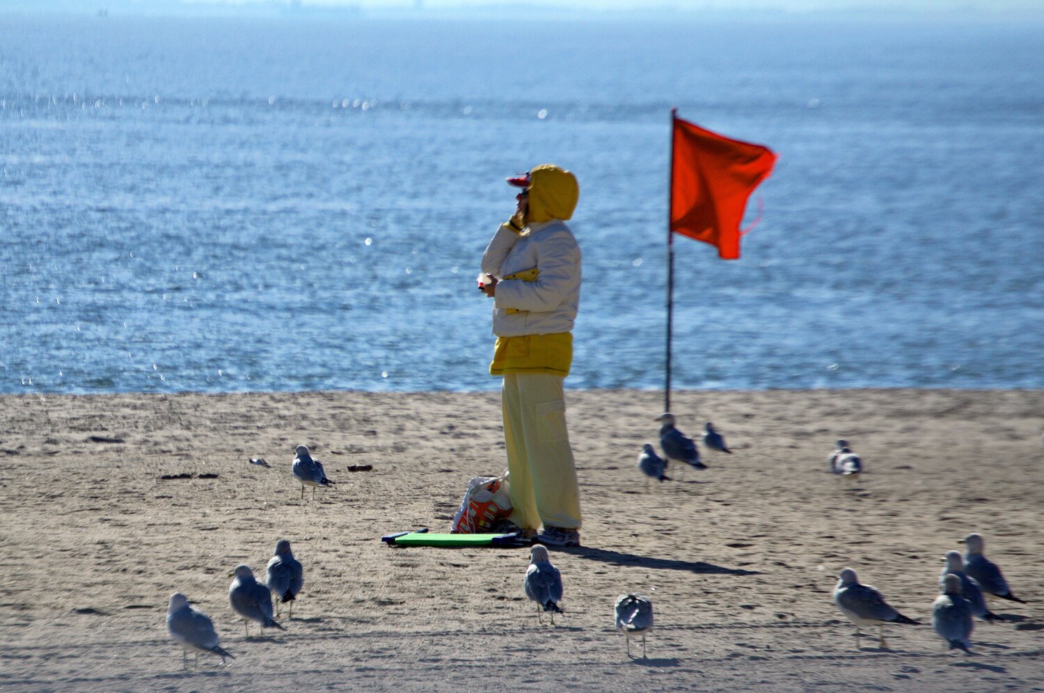 Beach closed. No swimming or bathing. New York.