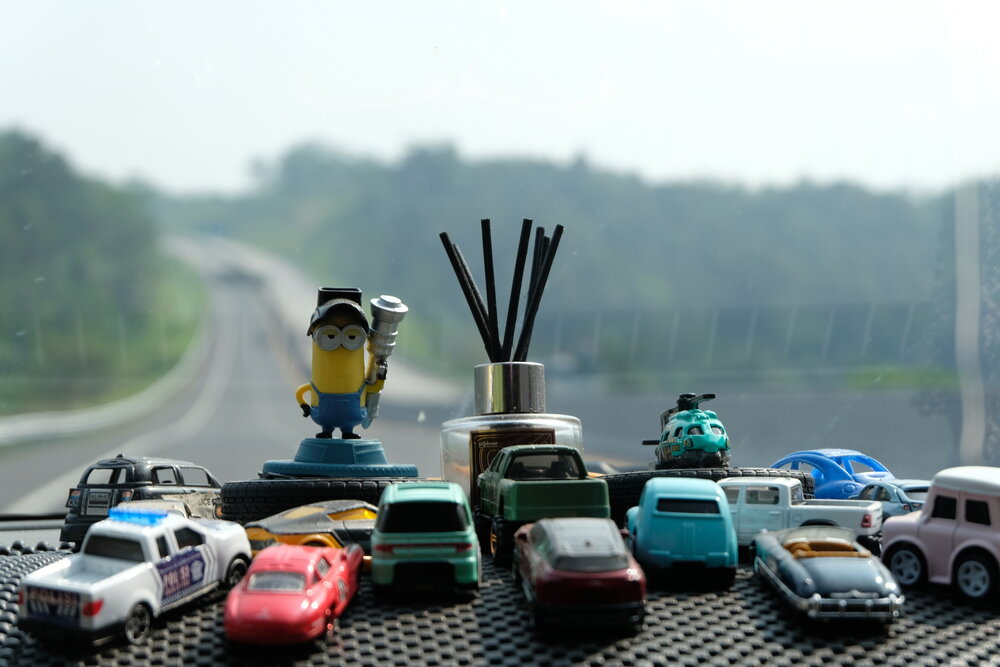 Sergeant Minion: The Roadside Diorama
