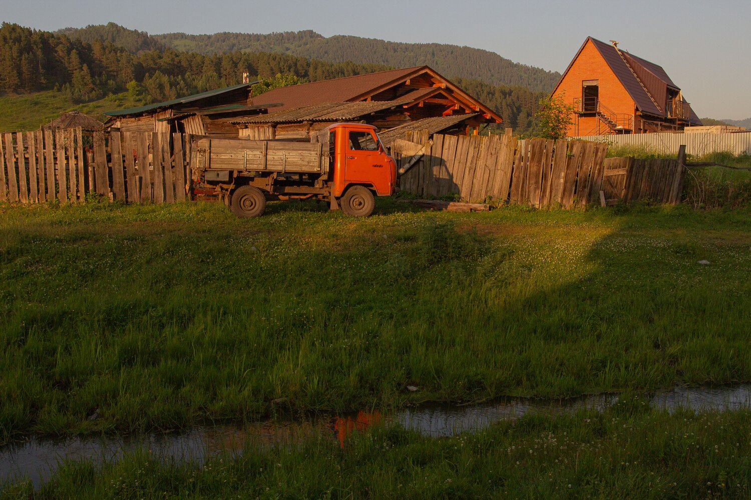 Photo #13908397