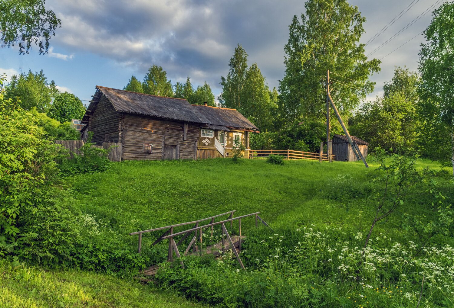В деревне Крутичи