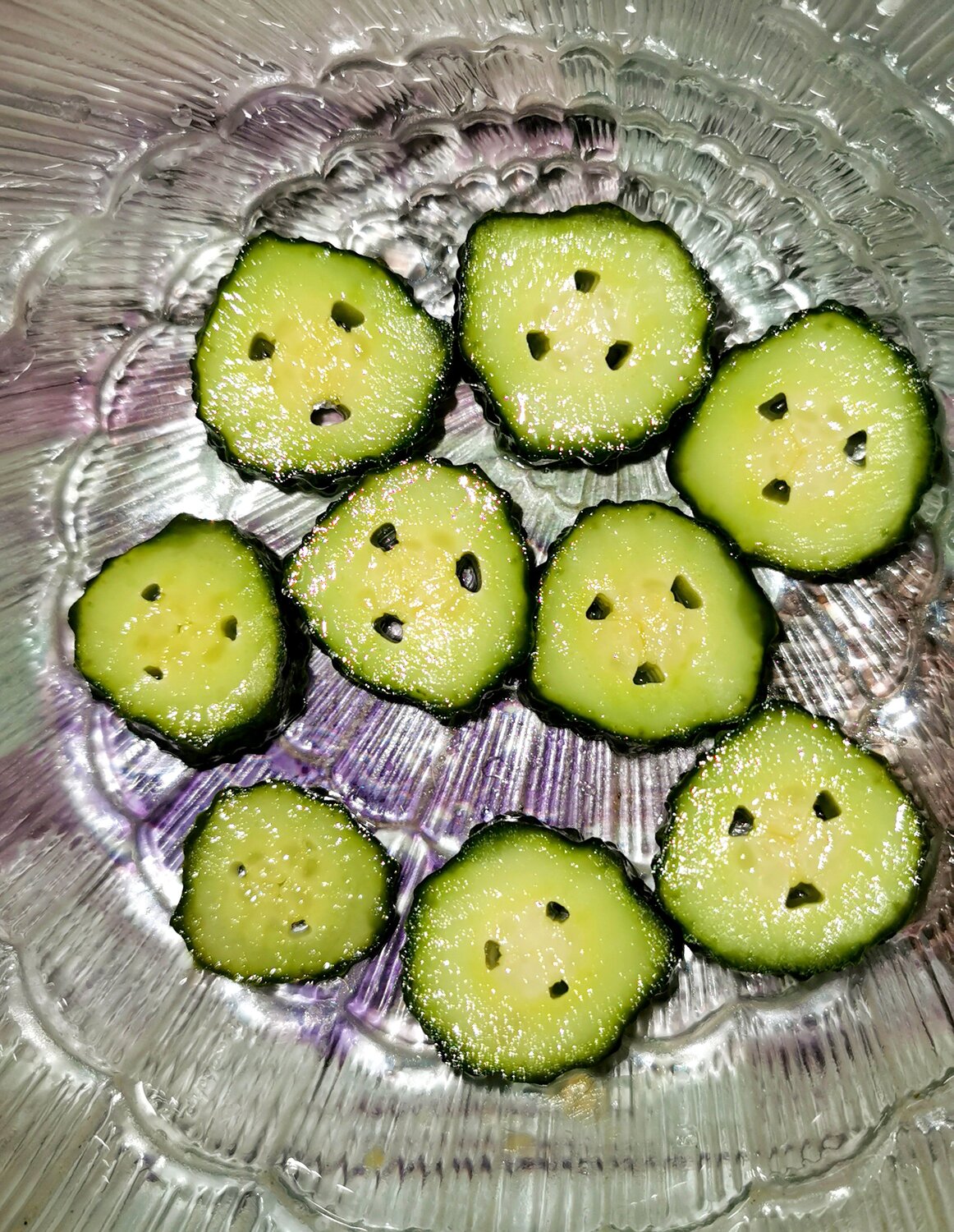 Эмоциональный огурец