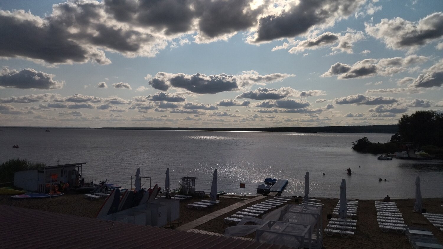 Photo #13920234
