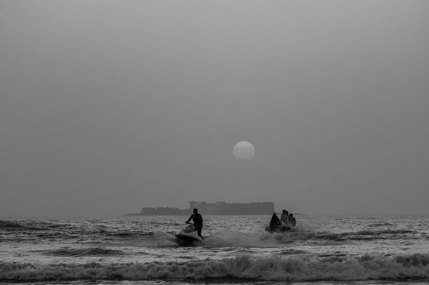 Photo #13927199