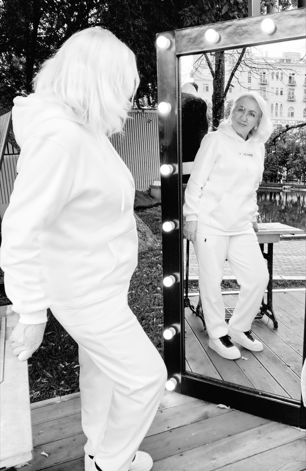 Photo #13928875