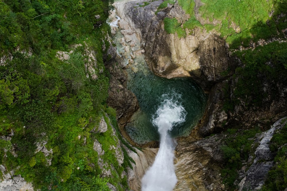 Полёт над подопадом