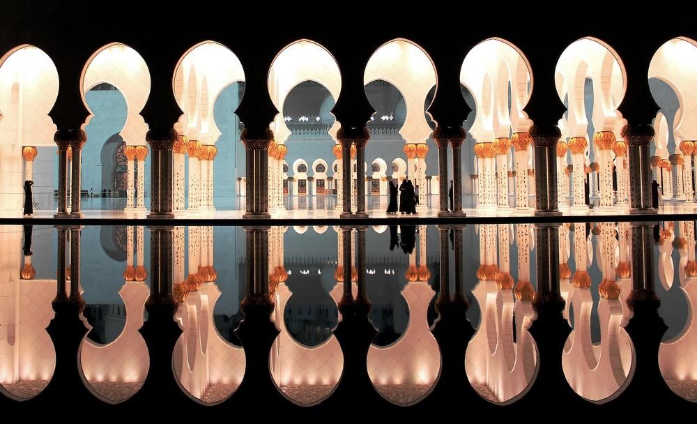 Мечеть Шейха Заеда в Абу Даби.Объединенные Арабские Эмираты.