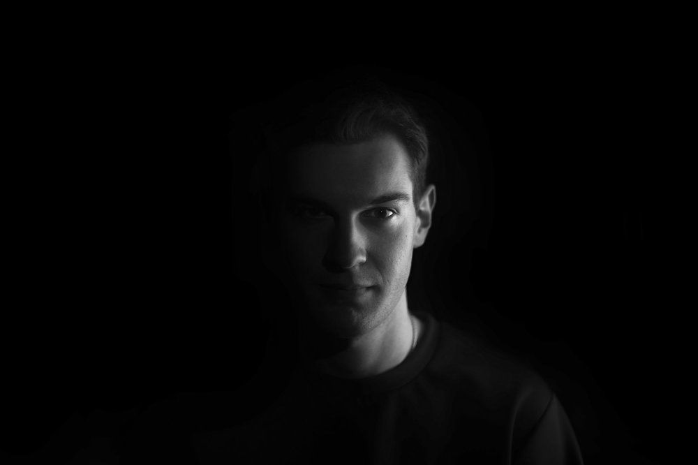 DarkBlack