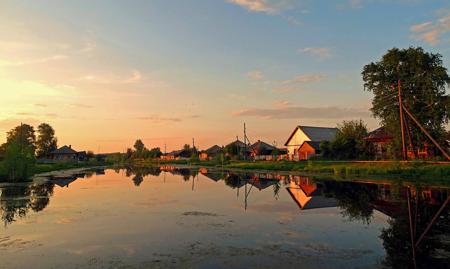 Зеркальная тишина