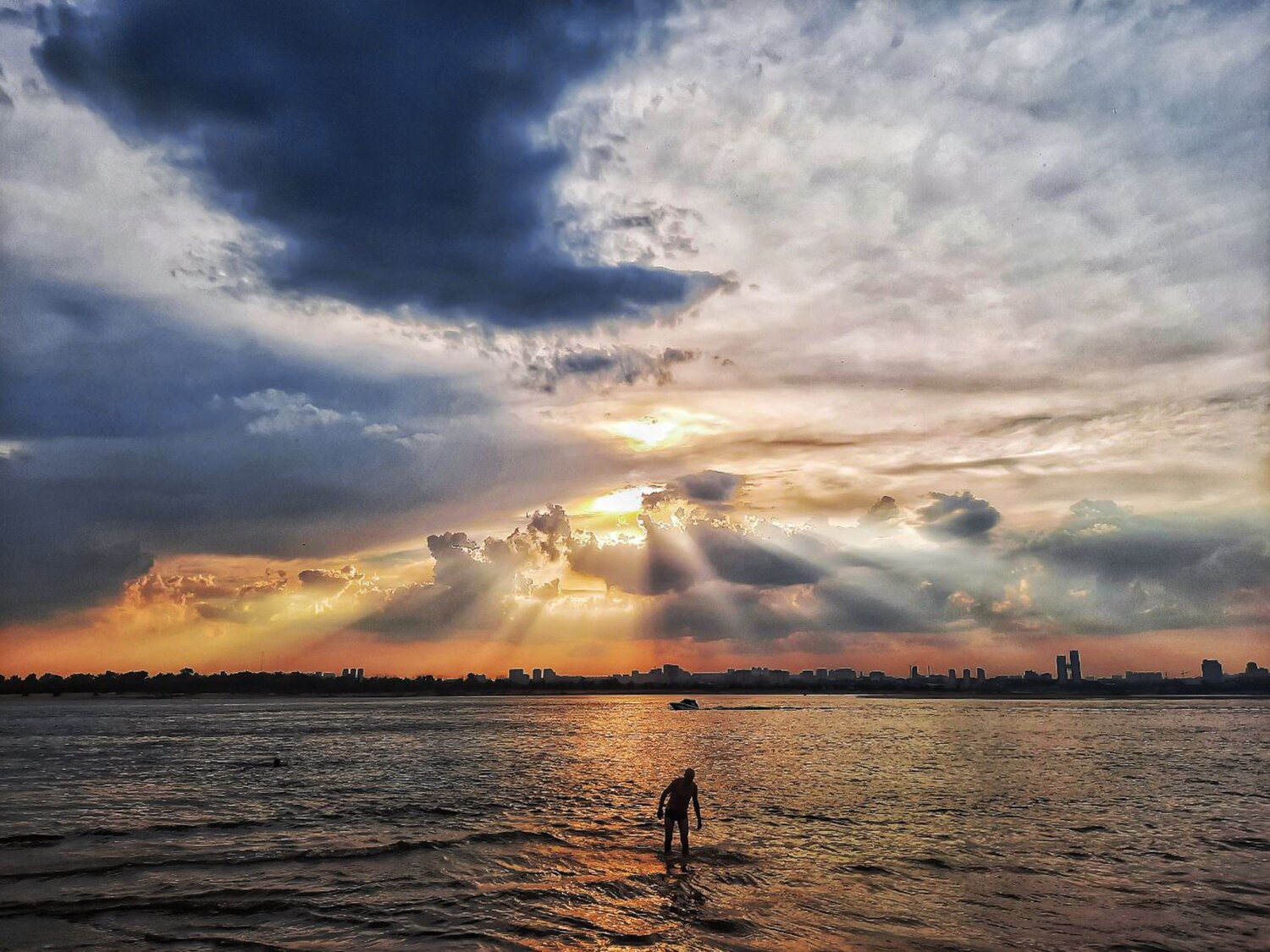 Photo #13953774
