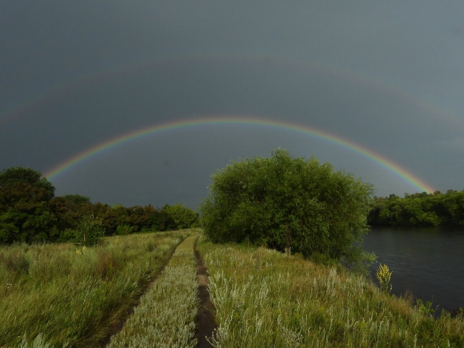 Rainbow over Sura