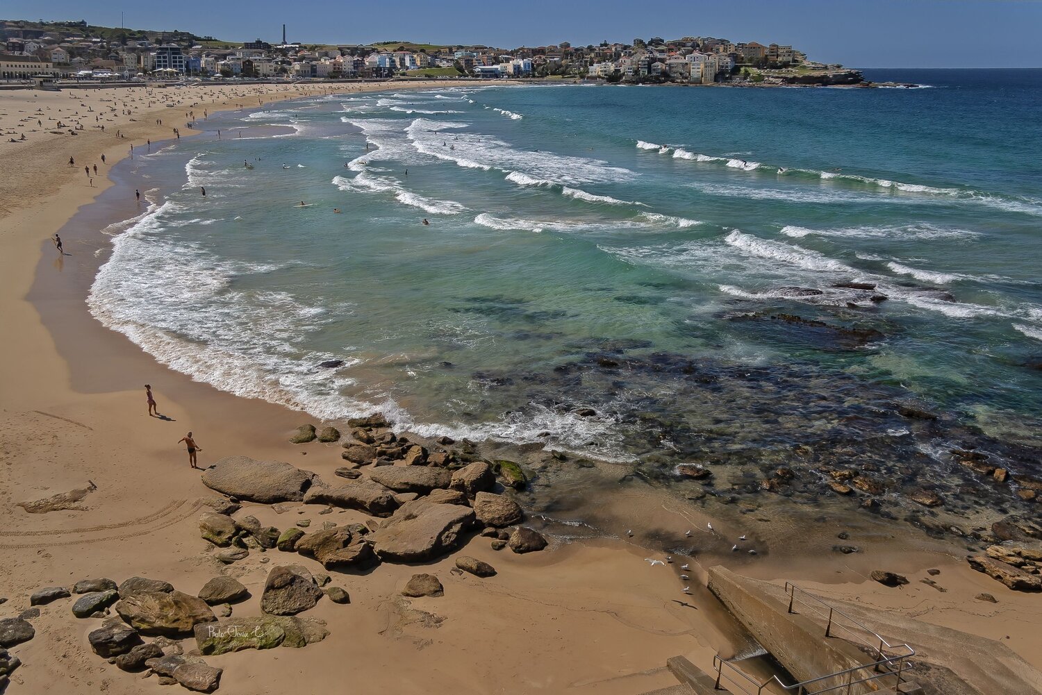 Пляж в районе Bondi Beach (Sydney, Australia)