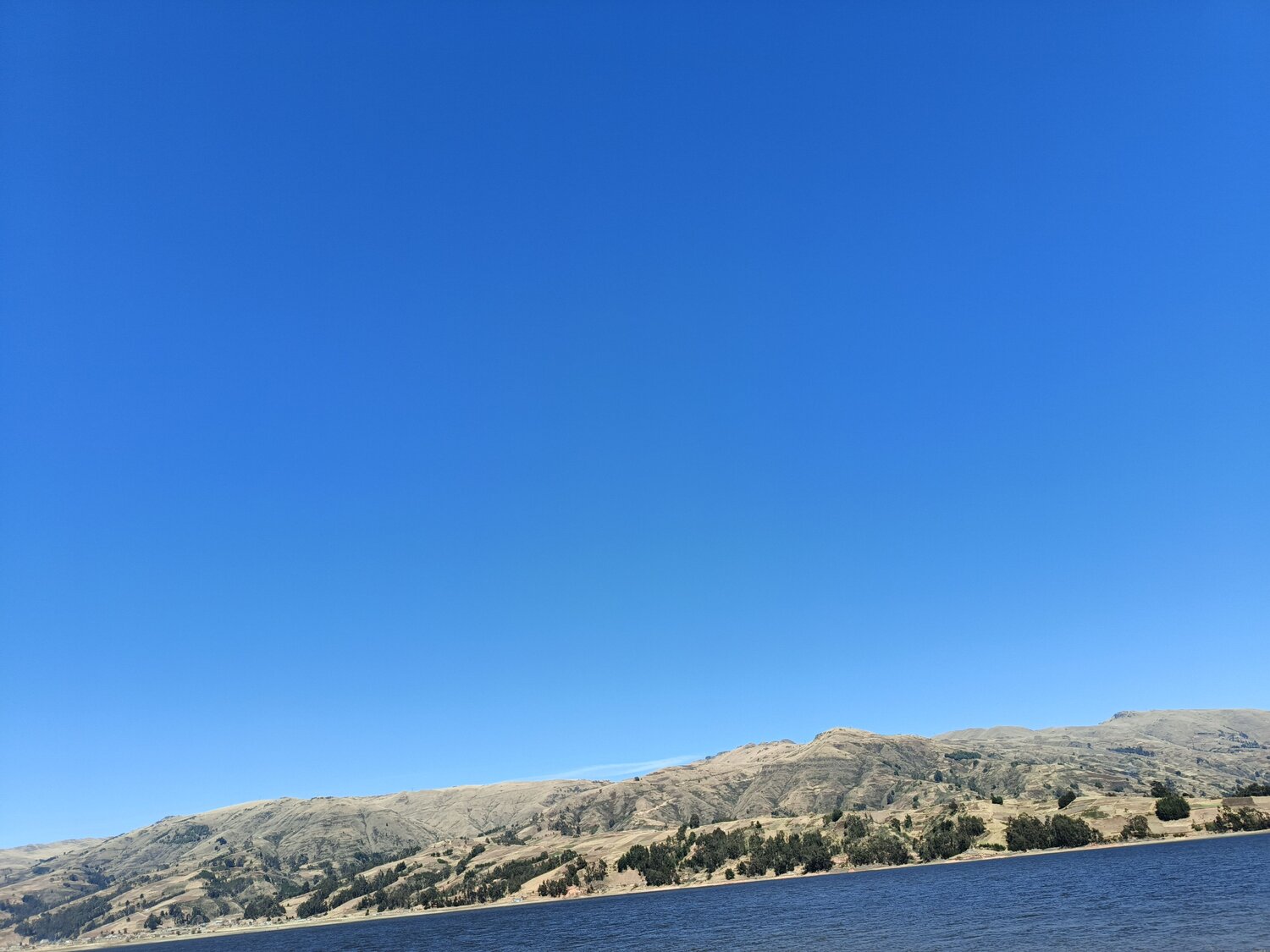 Un cielo azulado Un cielo azulado