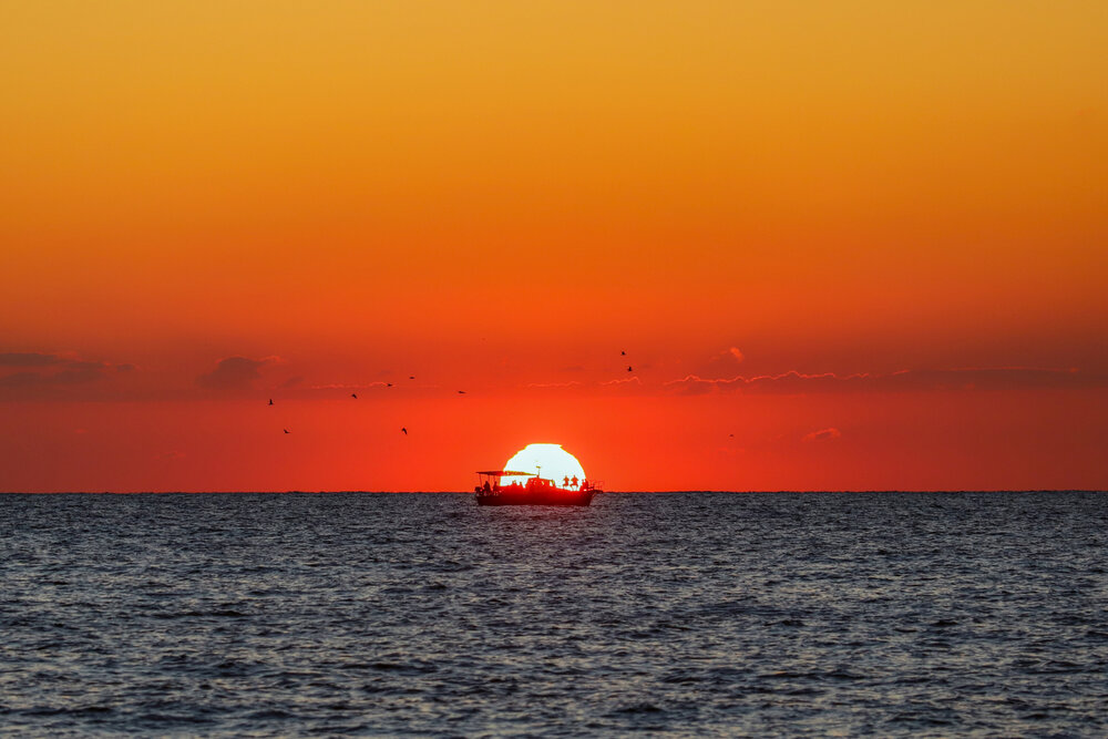 Закат на море