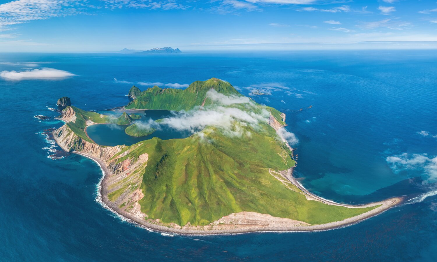 Панорама острова Ушишир (Янкича)