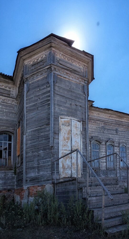 Photograph by AlexaL