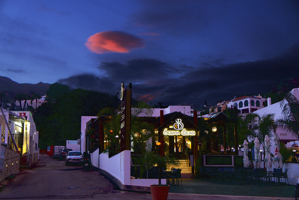 Photograph by Zuazua Fernando