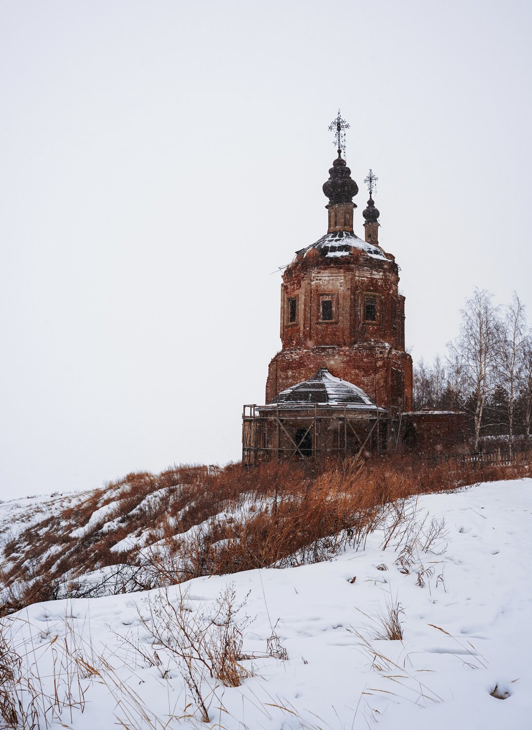 Церковь в Шуране