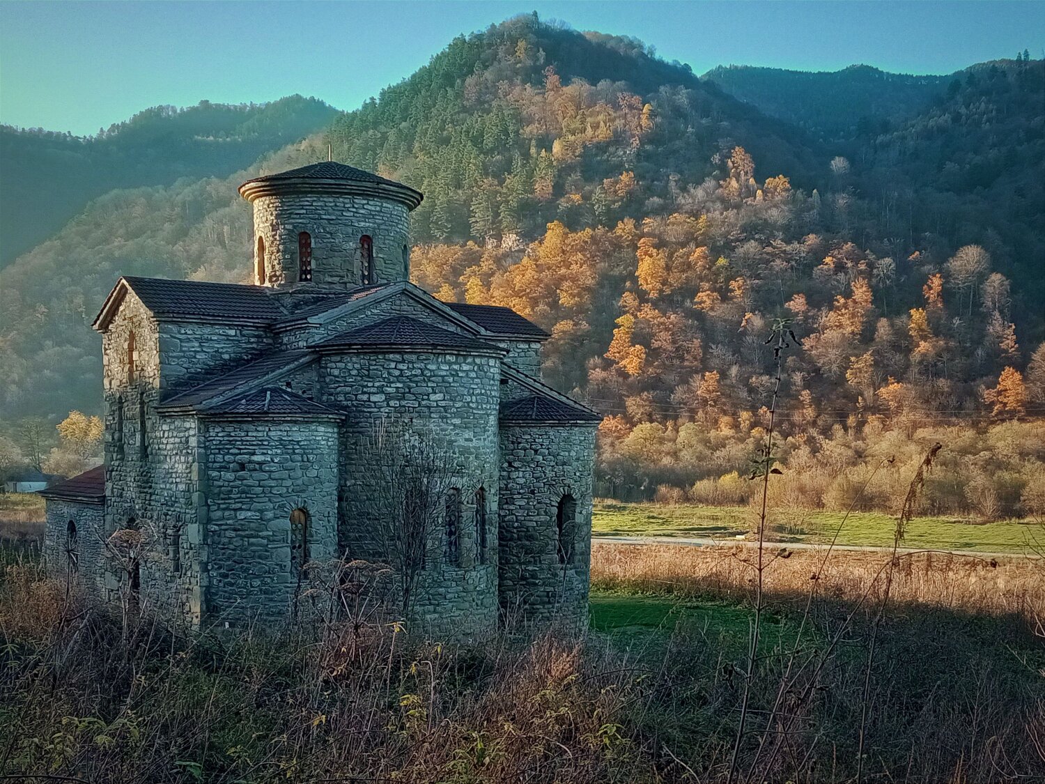 Средний Зеленчукский храм