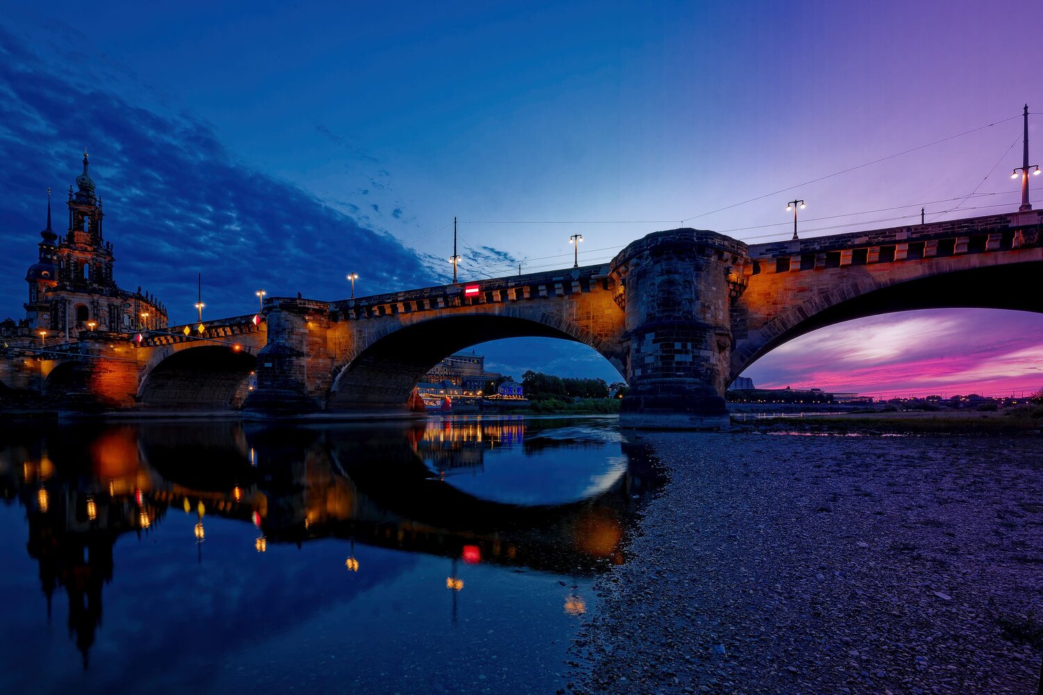 Photo #13987474