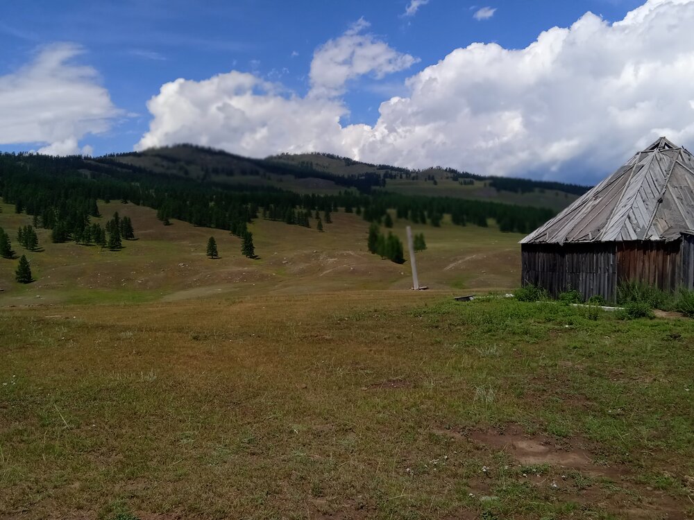В горах Алтая
