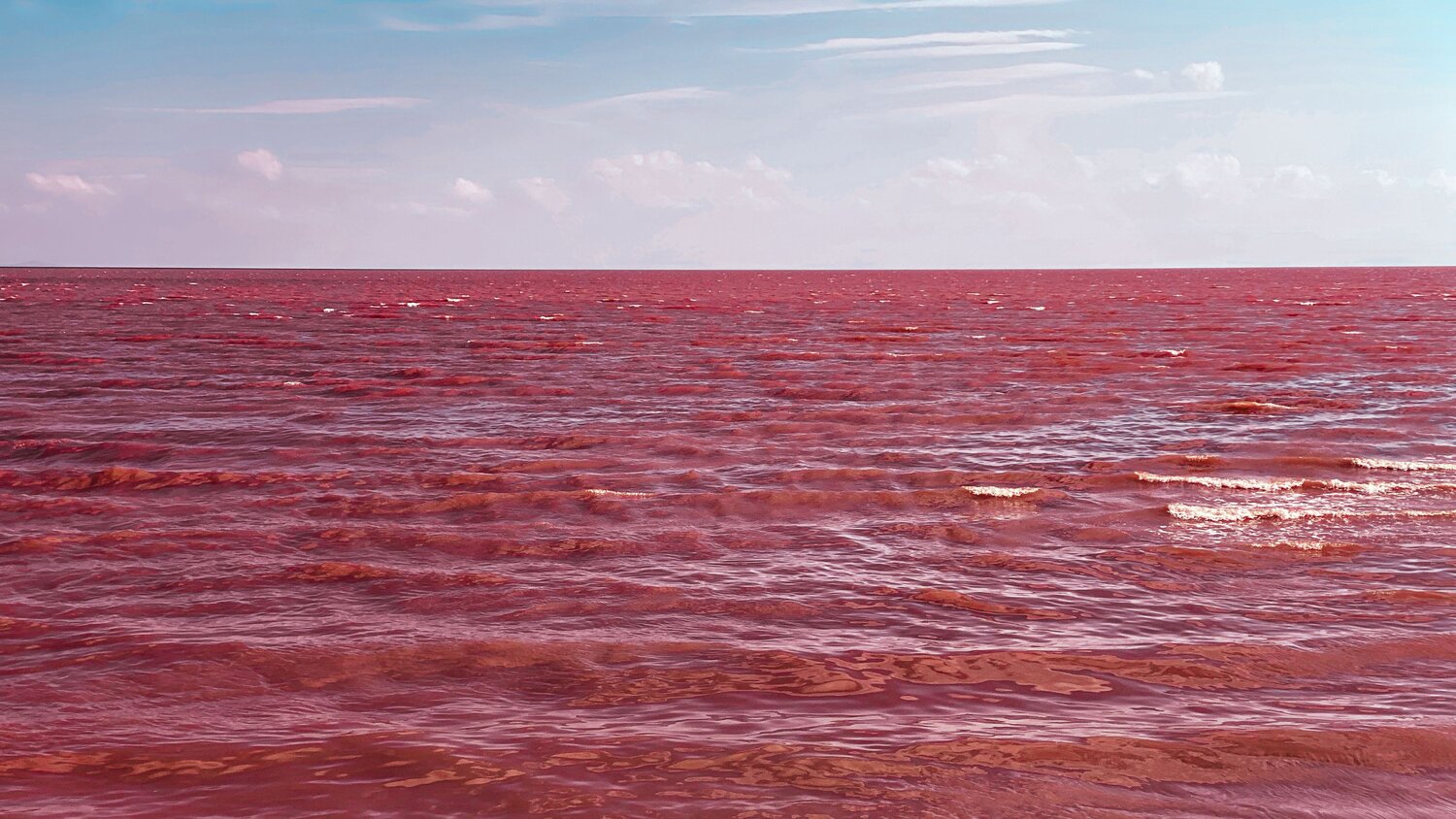 Lake Urmia - Red summer