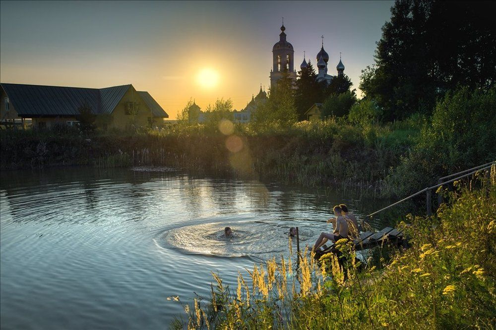 ВЕЧЕР В АНТУШКОВО