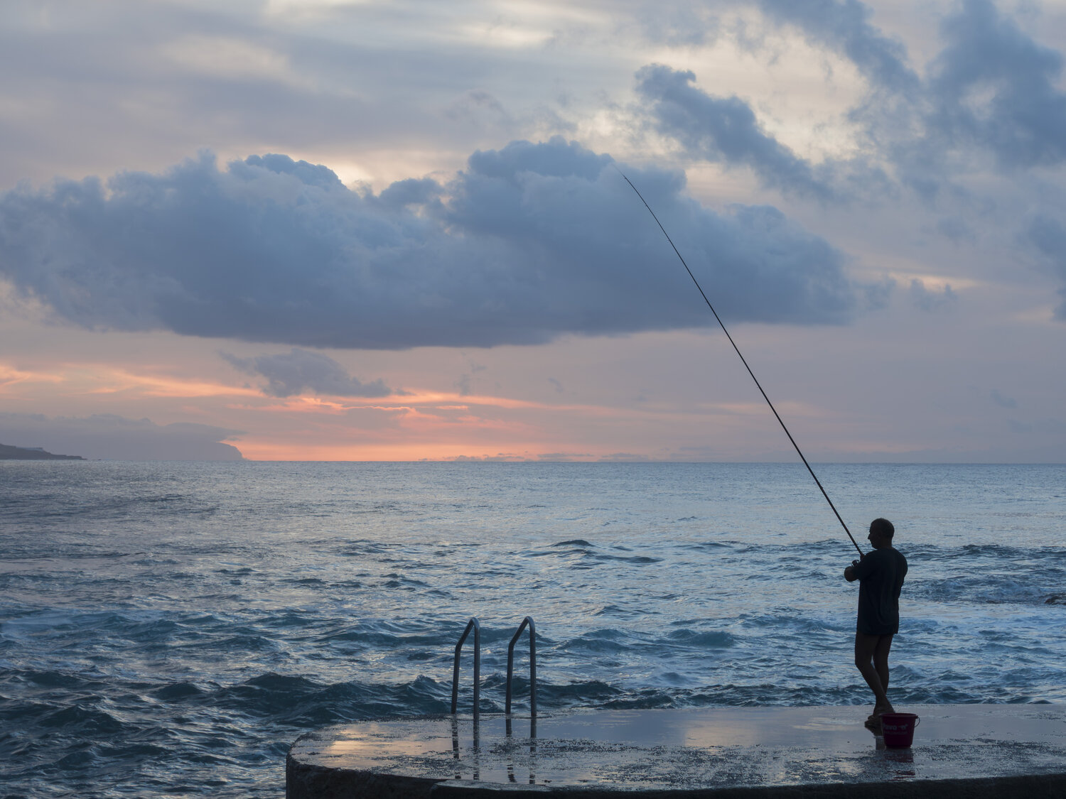 Cloud fisherman