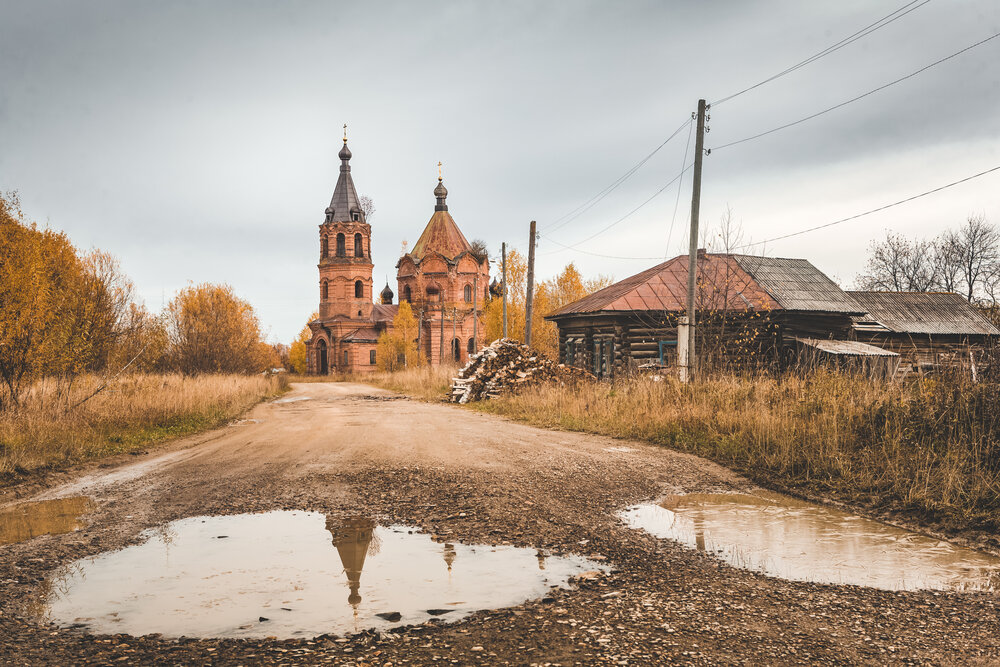 О чём молчат развалины церквей?
