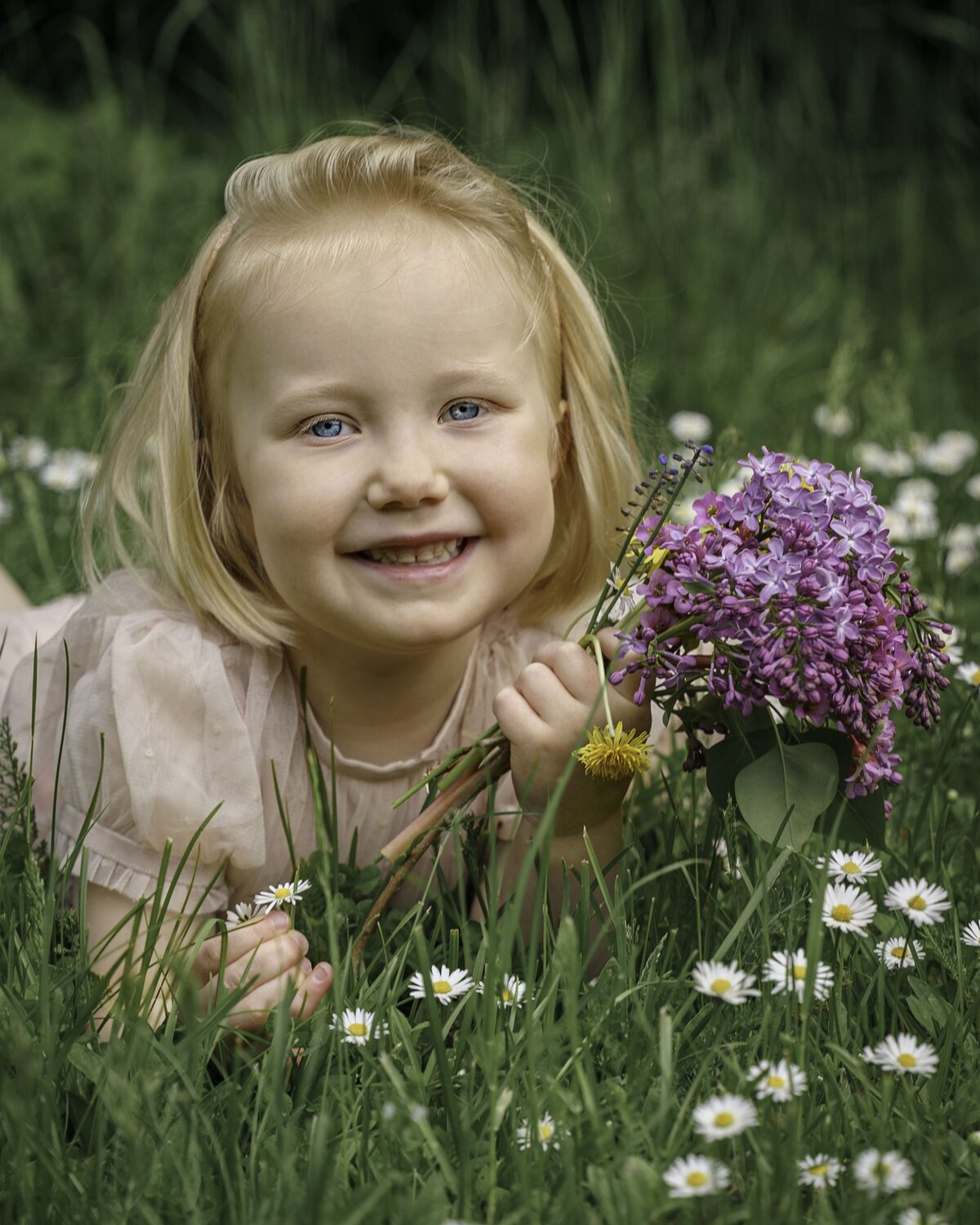 Photo #14023415