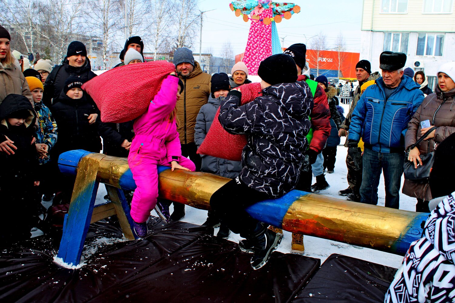 Photo #14043622