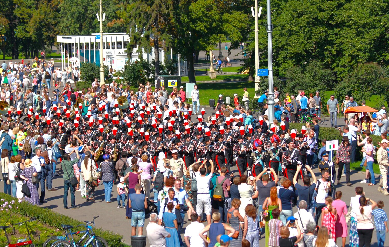 Photo #14043809