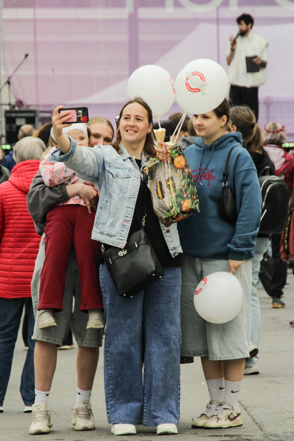 Photo #14045113