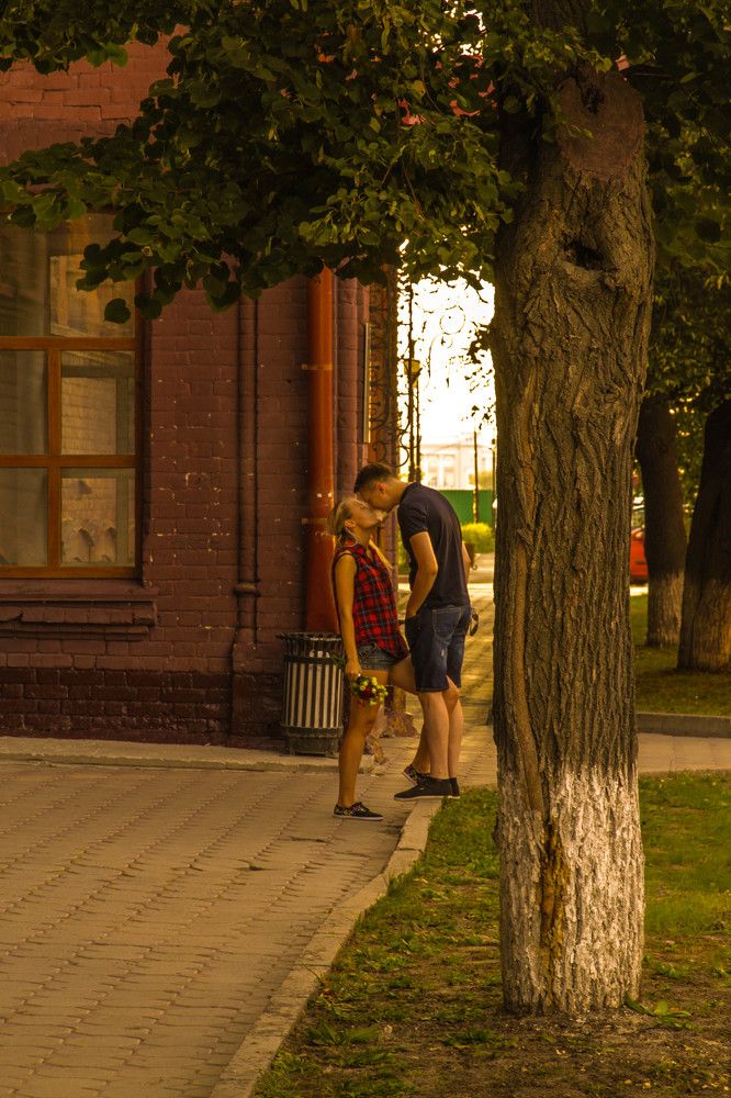 Паровоз на свидании!