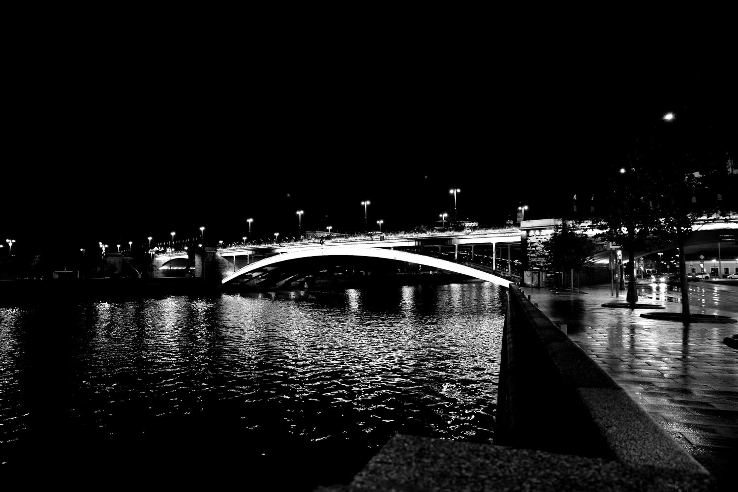 Photo #14052368