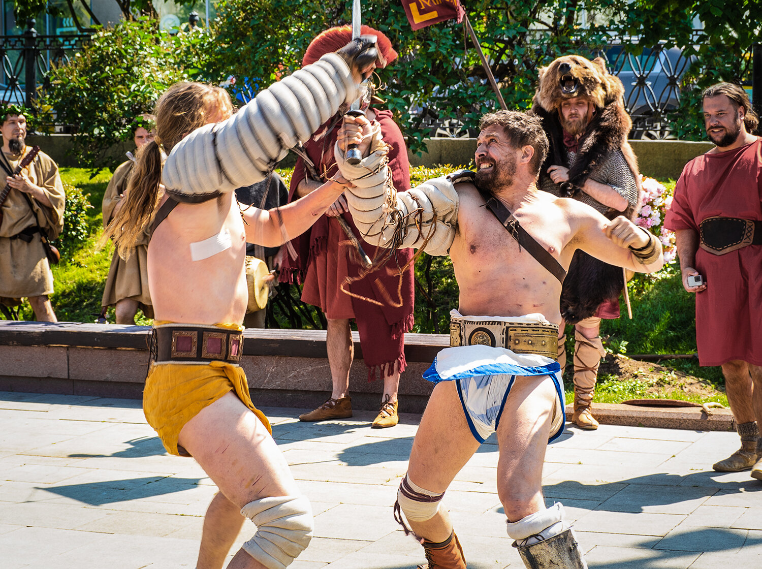 Photo #14053036